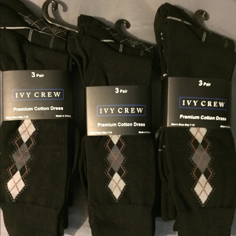 New! Ivy Crew Socks